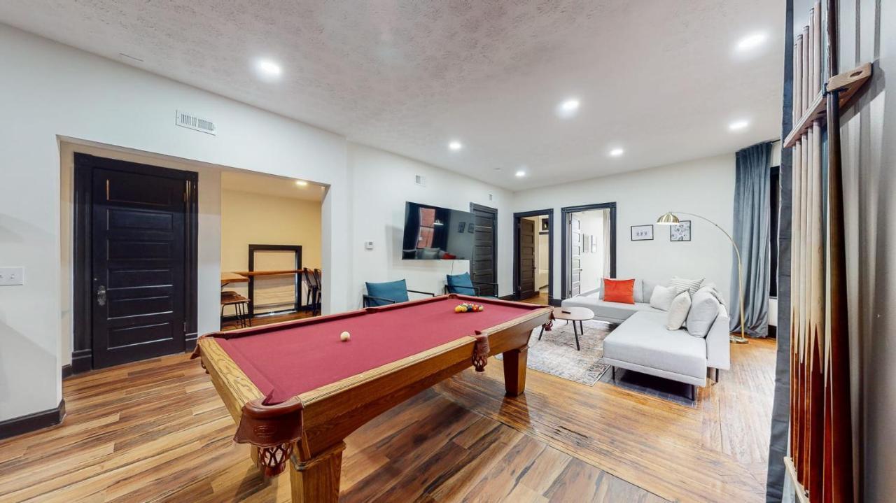Stylish 2nd Floor With Pool Table Office Space Near Churchill Downs