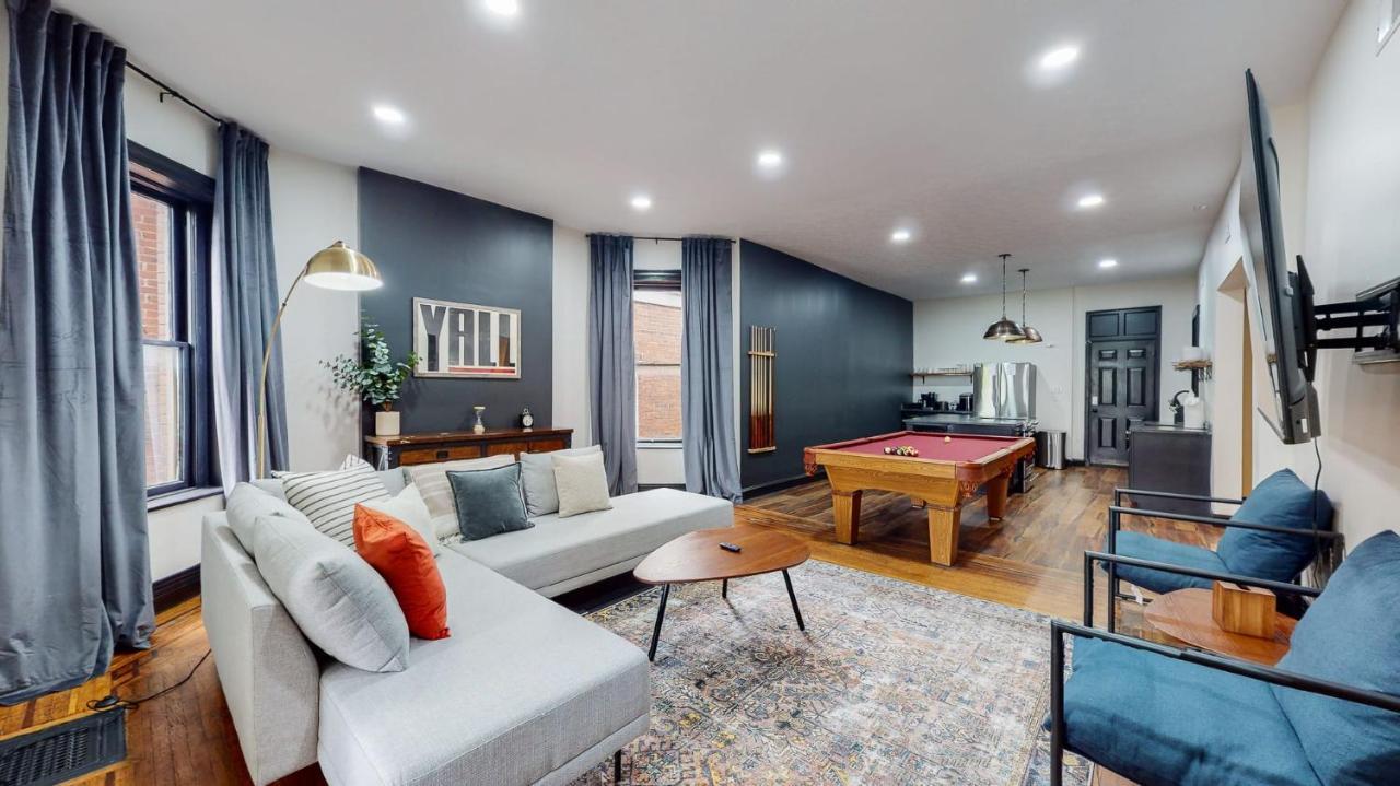 Stylish 2nd Floor With Pool Table Office Space Near Churchill Downs * Louisville