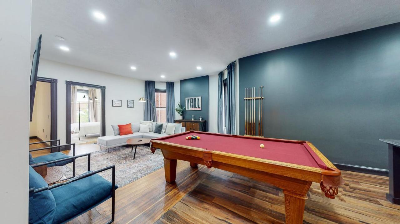 Stylish 2nd Floor With Pool Table Office Space Near Churchill Downs * Louisville